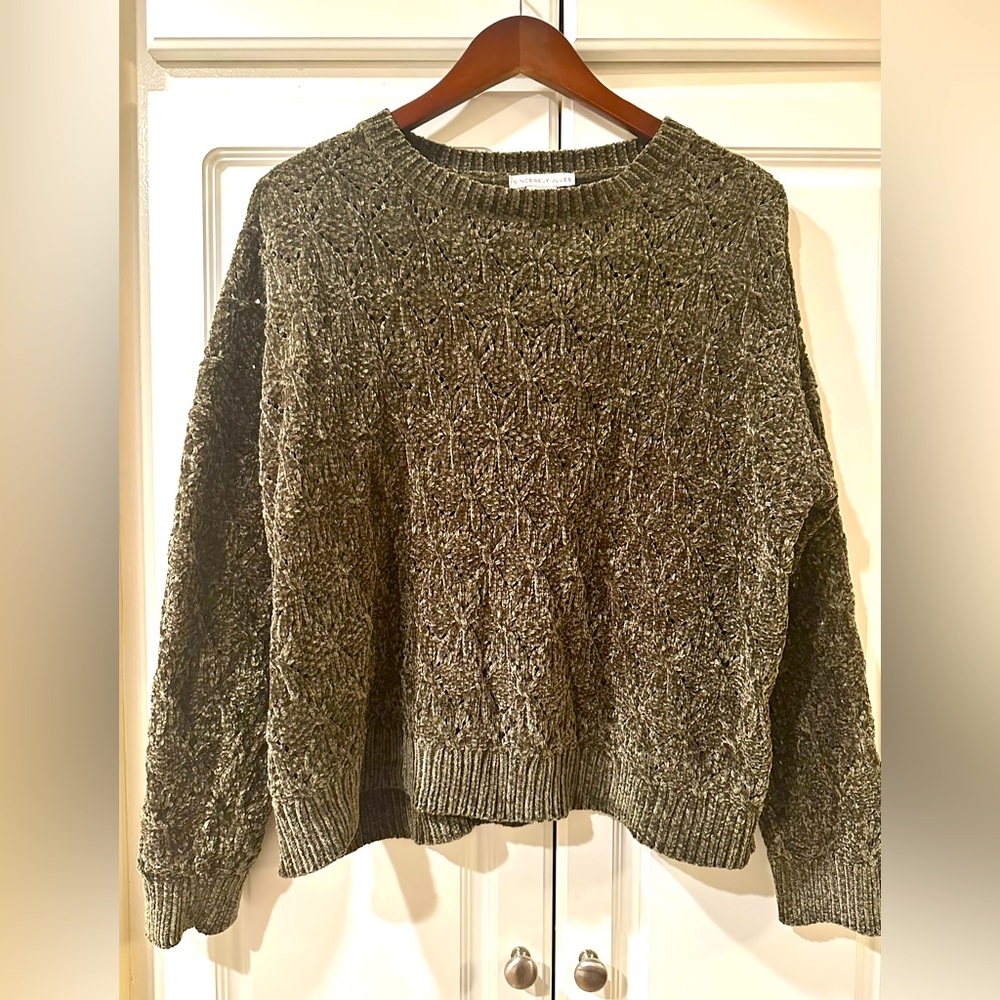 Comfy oversized sweater.